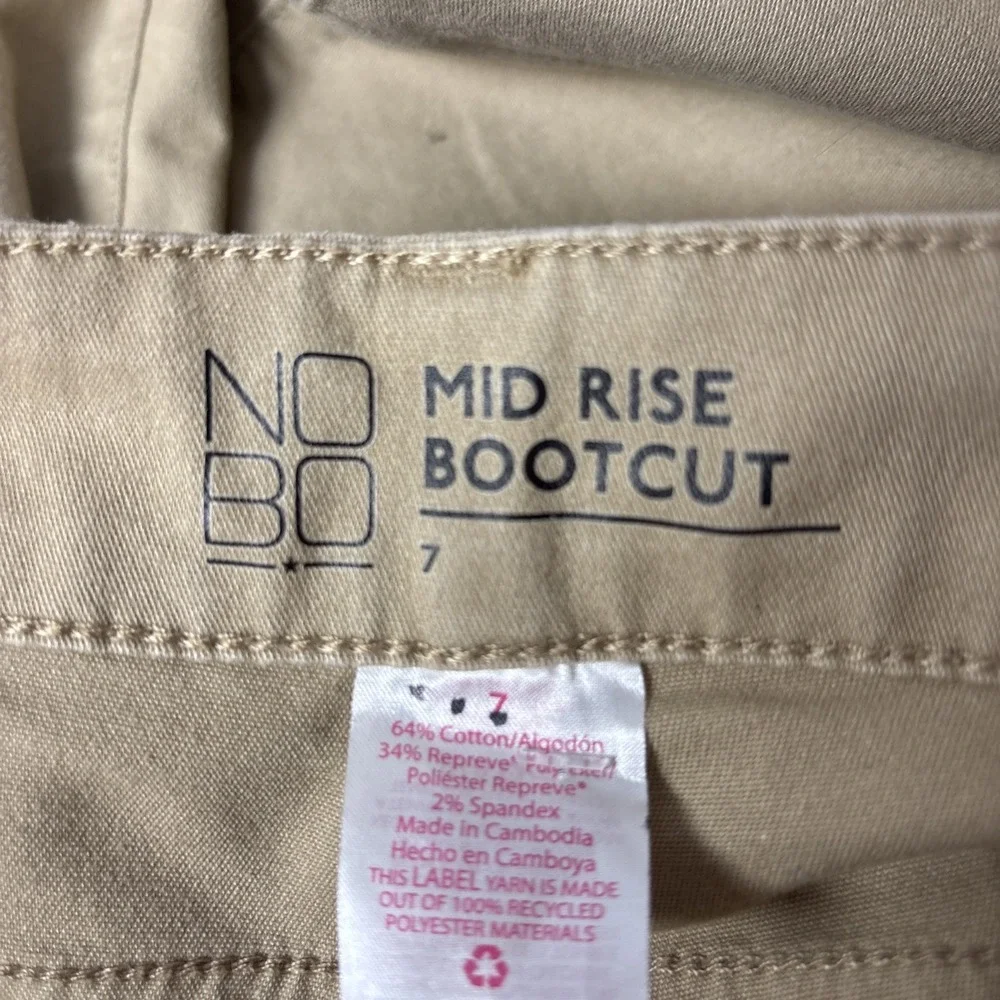No Boundaries Jeans Women/Junior Size 7 Tan Mid-Rise Bootcut 5 Pocket 28x30